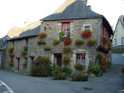 j5-malestroit1.jpg
