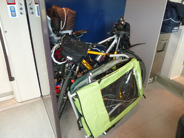 j0-velodansletrain.jpg