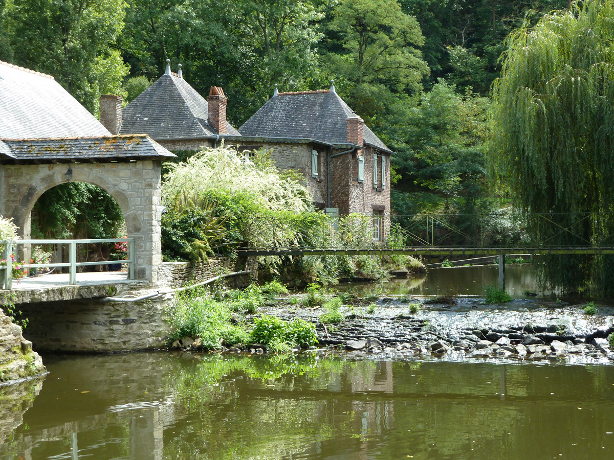 CanalNantesBrest-J5-C.jpg
